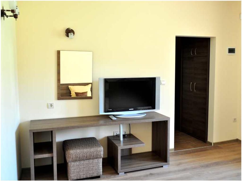 Yustina Villas Guest House الغرفة الصورة